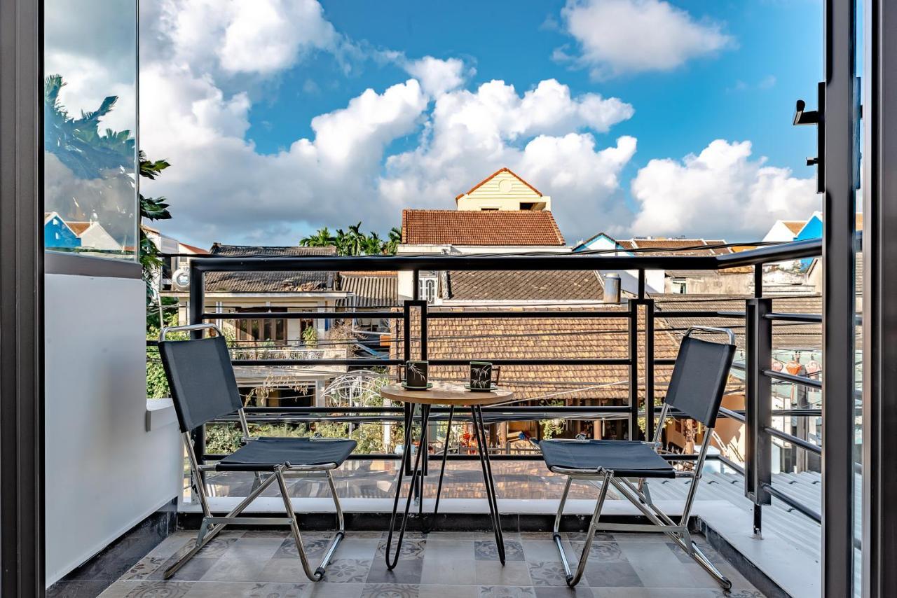 Little Boss Homestay Хойан Экстерьер фото